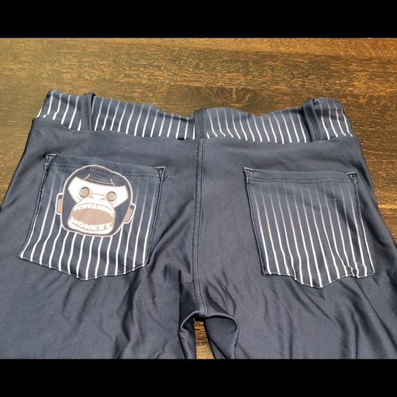 NWOT Leggings- Canadian made! - Picture 3 of 4